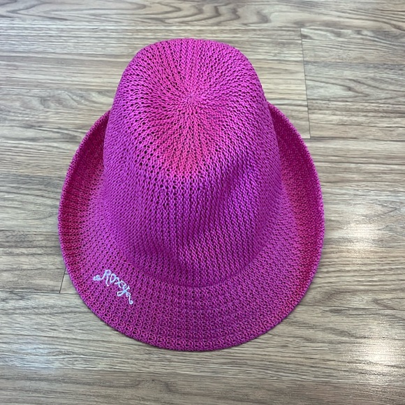 Roxy Fedora Hat Size S/M NWT - Picture 1 of 4
